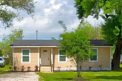 100 18th Avenue N Texas City TX 77590