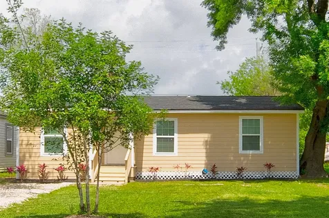 100 18th Avenue N Texas City TX 77590