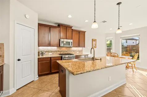 4817 Piares Lane League City TX 77573