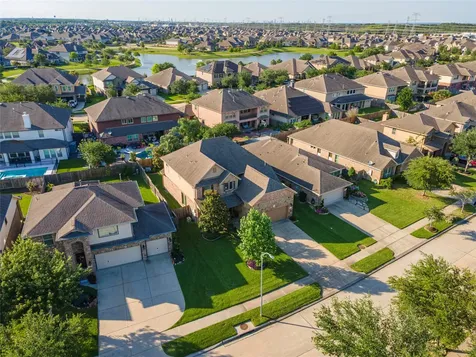 4817 Piares Lane League City TX 77573