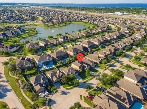 4817 Piares Lane League City TX 77573