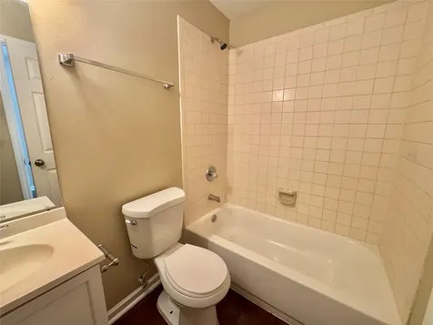 10618 Pine Landing Drive A Houston TX 77088
