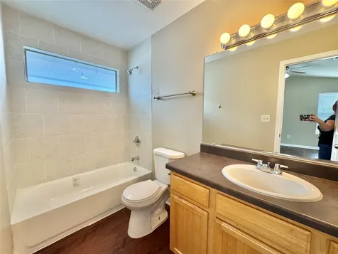 10618 Pine Landing Drive A Houston TX 77088