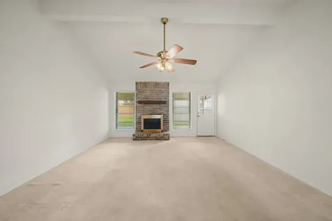 9903 Robin Street La Porte TX 77571
