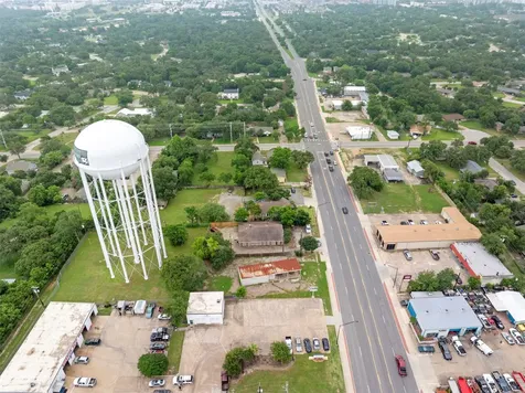 3703 S College Avenue Bryan TX 77801