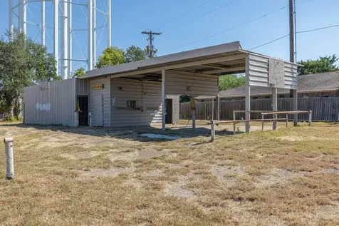 3703 S College Avenue Bryan TX 77801
