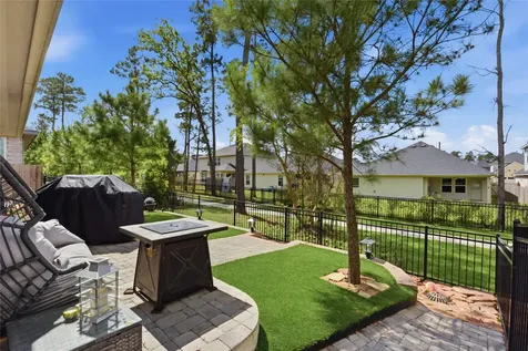 40526 Berylline Lane Magnolia TX 77354