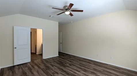 568 Road 5138 Cleveland TX 77327