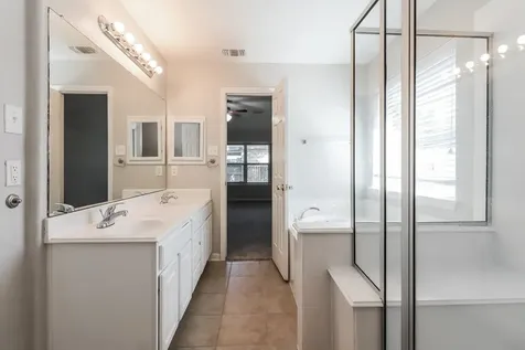 2017 Sandy Bank Lane Pearland TX 77581