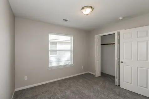 2017 Sandy Bank Lane Pearland TX 77581