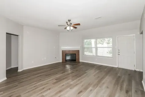 2017 Sandy Bank Lane Pearland TX 77581
