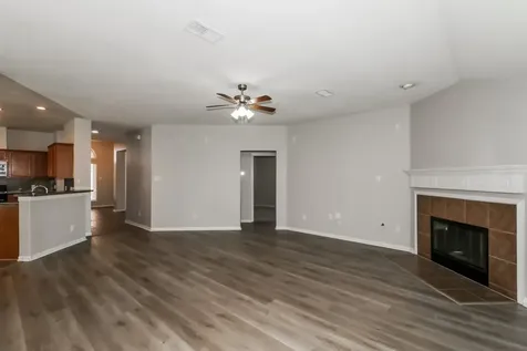 2017 Sandy Bank Lane Pearland TX 77581