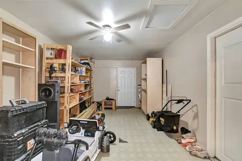 1920 6th Street Hempstead TX 77445