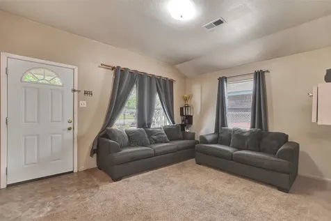 1920 6th Street Hempstead TX 77445