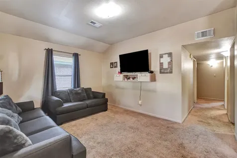 1920 6th Street Hempstead TX 77445