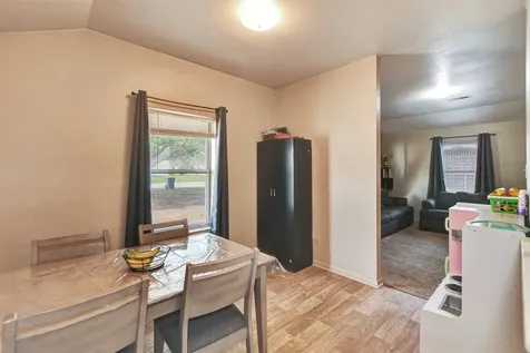 1920 6th Street Hempstead TX 77445