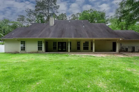 289 Broadmoor Drive Huntsville TX 77340
