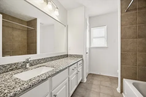 5915 Saratoga Springs Lane Houston TX 77041