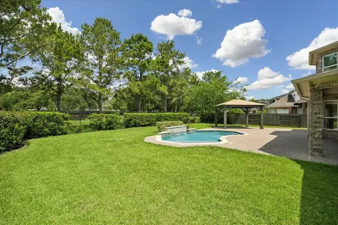 5915 Saratoga Springs Lane Houston TX 77041