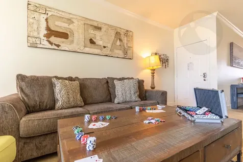 7000 Seawall Boulevard 225 Galveston TX 77551