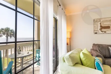 7000 Seawall Boulevard 225 Galveston TX 77551