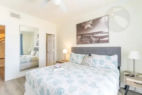 7000 Seawall Boulevard 225 Galveston TX 77551