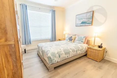 7000 Seawall Boulevard 225 Galveston TX 77551