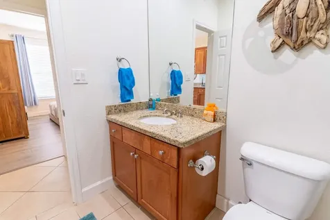 7000 Seawall Boulevard 225 Galveston TX 77551