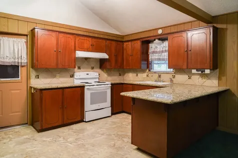 424 Candy Street El Campo TX 77437