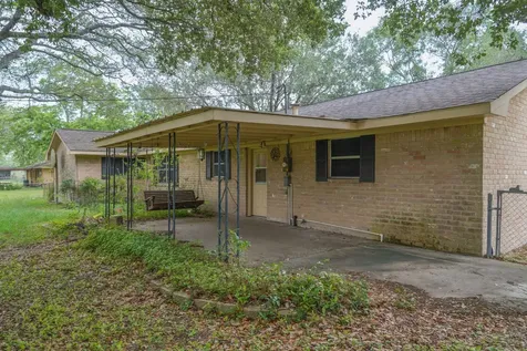 424 Candy Street El Campo TX 77437