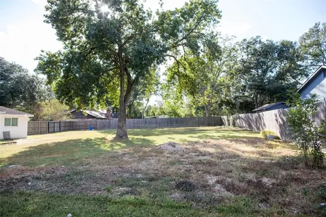 14902 Bernard Timbers Drive East Bernard TX 77435