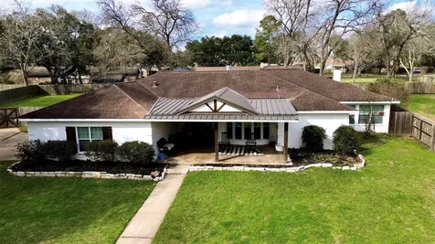 14902 Bernard Timbers Drive East Bernard TX 77435
