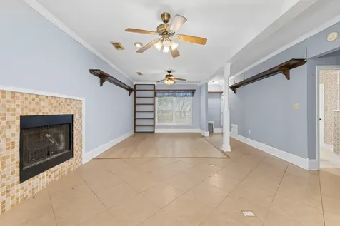 20024 W Lakeshore Drive Magnolia TX 77355