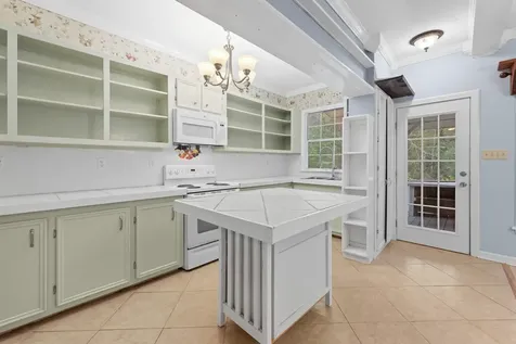 20024 W Lakeshore Drive Magnolia TX 77355