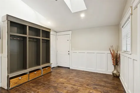 1910 East Avenue Katy TX 77493