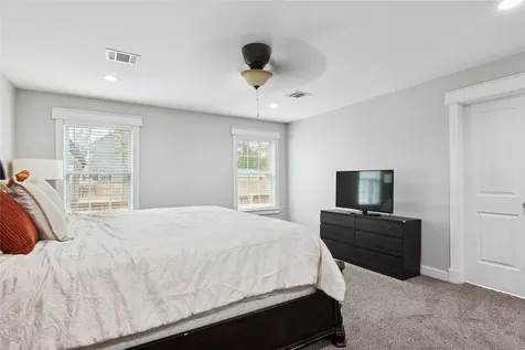 1910 East Avenue Katy TX 77493