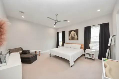 5619 Kansas Street B Houston TX 77007