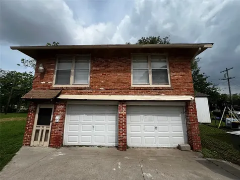 741 13th Street B Port Arthur TX 77640