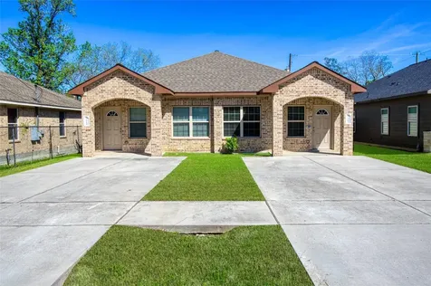 9306 Bean Street A Houston TX 77028