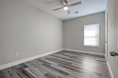 9306 Bean Street A Houston TX 77028