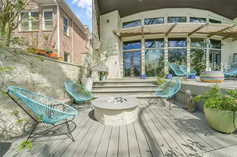 15 Hudson Circle Houston TX 77024