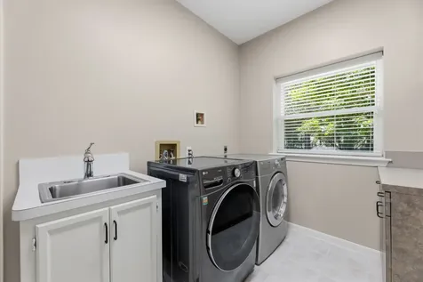 17 Buttonbush Court The Woodlands TX 77380