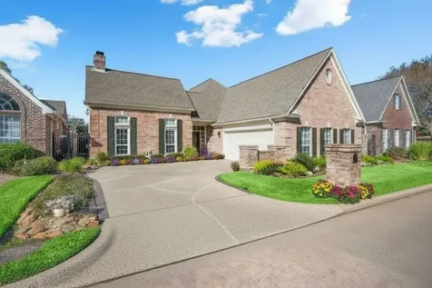 5702 Glen Pines Drive Houston TX 77069