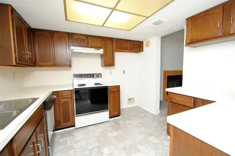 14555 Wunderlich Drive 3511 Houston TX 77069
