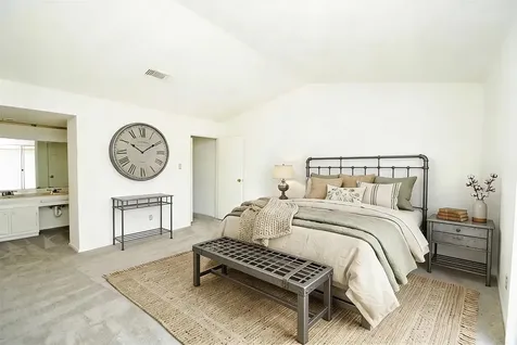 14555 Wunderlich Drive 3511 Houston TX 77069