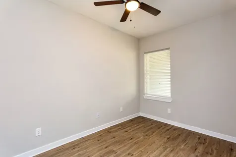 10317 Lake Road 12d Houston TX 77070