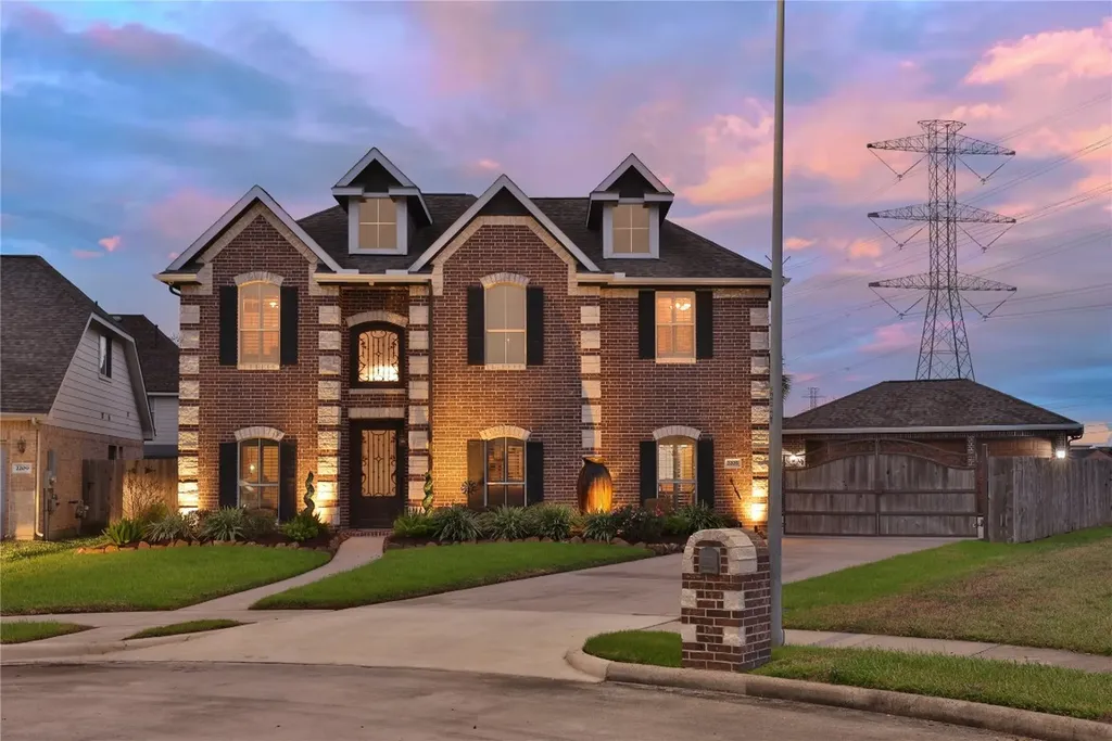 2205 Lisa Lane Deer Park TX 77536