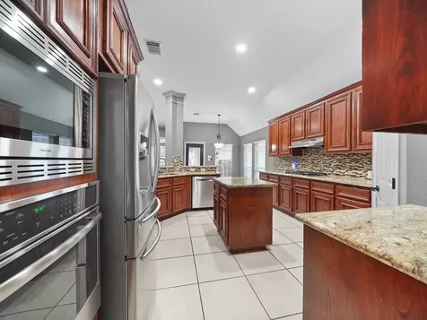 3906 Figure Four Lake Lane Richmond TX 77406