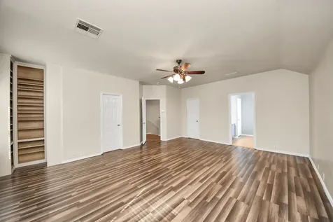 2038 Eddlewood Court Houston TX 77049
