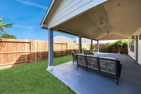 2038 Eddlewood Court Houston TX 77049